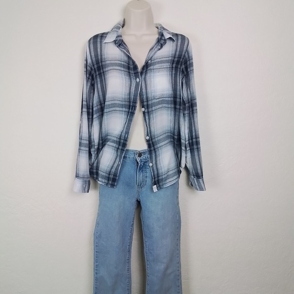 American Eagle Womens Flannel Shirt Sz S Charcoal Blue Plaid Boyfriend Roll‎ Tab - Picture 11 of 15